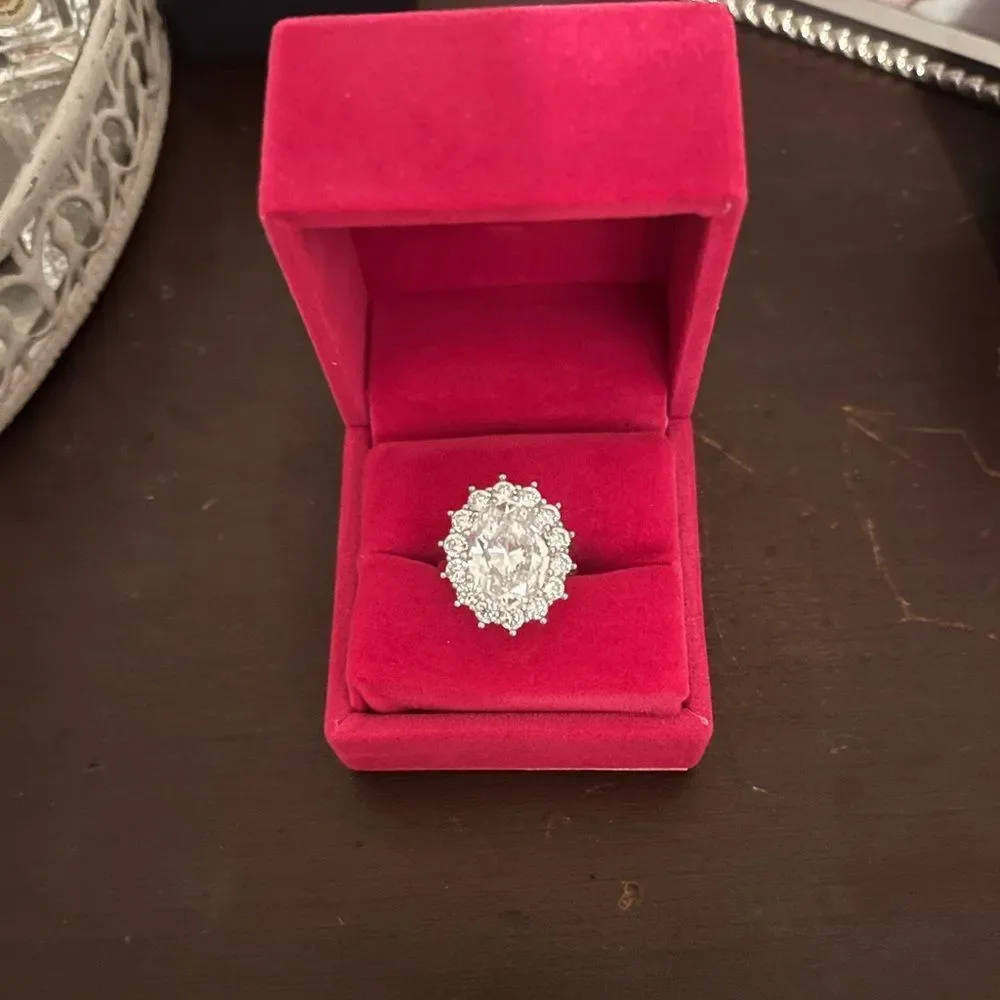 New Ross-Simons Silver and CZ ring size 6